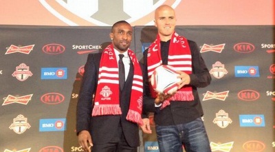 מייקל בראדלי וג´רמיין דפו מוצגים בטורנטו (ONE)