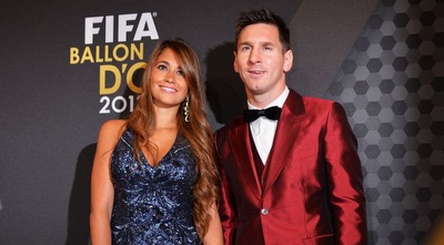 ליאו מסי ואנטונלה רוקוזו (ONE)