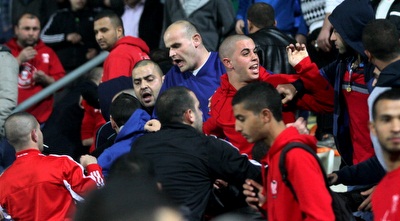 עימותים ביציע (יניב גונן)