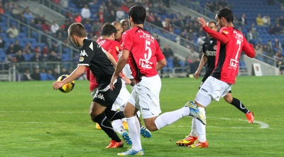 סאשה מול עדי נמני (רדאד ג´בארה) סאשה מול עדי נמני (רדאד ג´בארה)