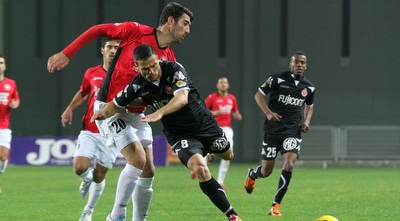 ישראל זגורי מול אלון זיו. בישול נהדר לקשר (רדאד ג´בארה) ישראל זגורי מול אלון זיו. בישול נהדר לקשר (רדאד ג´בארה)