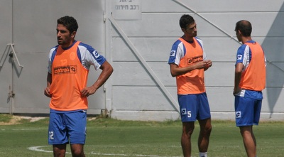 קני סייף (רז אמיר)