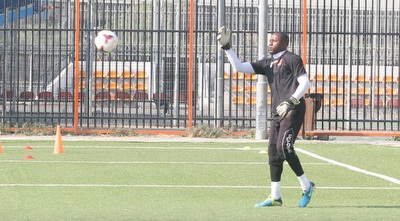 דלה איינוגבה (רז אמיר)