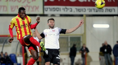 גדיר מול בלו (יניב גונן)