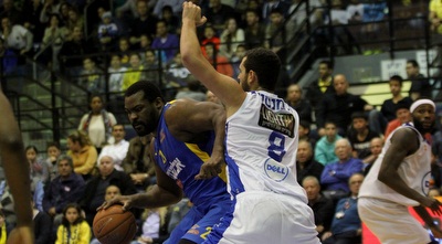 שחורציאניטיס חודר על עידן זלמנסון (חגי ניזרי) שחורציאניטיס חודר על עידן זלמנסון (חגי ניזרי)