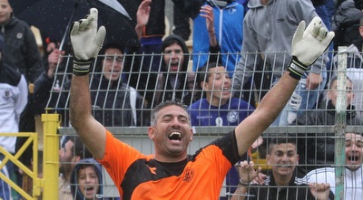 אושרי לוי חוגג (עמית מצפה)