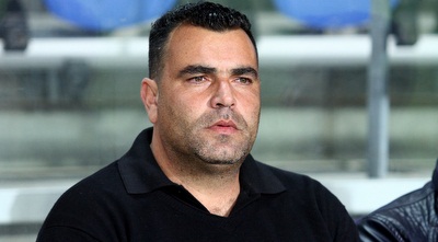 מנחם קורצקי. לא מחוברים, לא קרובים ולא מחויבים (שי לוי)