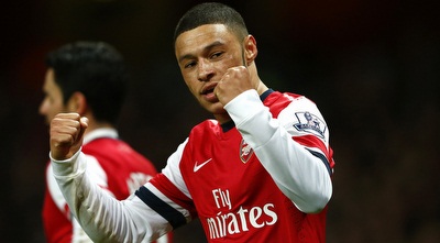 אוקסלייד-צ&acute;מברליין חוגג (רויטרס)