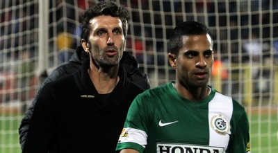 אייל משומר ואריק בנאדו (עמית מצפה)