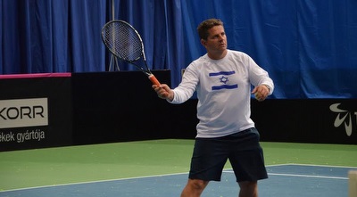 עמוס מנסדורף (ONE)