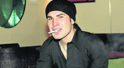 אדי והסיגריה. תמיד ראה את הכדורגל בתור תחביב ולא בתור מקצוע 