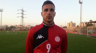 פטאר אורלנדיץ´. ערך אימון בכורה (עמוד הפייסבוק הרשמי של הפועל ת&qout;א) פטאר אורלנדיץ´. ערך אימון בכורה (עמוד הפייסבוק הרשמי של הפועל ת&qout;א)