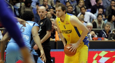 ג´ו אינגלס (יניב גונן)