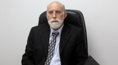 עמנואל סלע (חגי ניזרי)