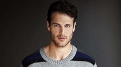 יואקים אסקלינג (טל קרפ - סוכנות דז´ה וו) (ONE)