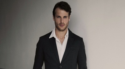 יואקים אסקלינג (טל קרפ - סוכנות דז´ה וו)