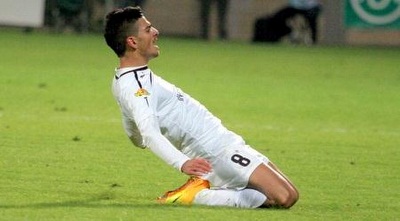 אופיר מזרחי חוגג. יפתח במקומו של עאבד (משה חרמון) אופיר מזרחי חוגג. יפתח במקומו של עאבד (משה חרמון)