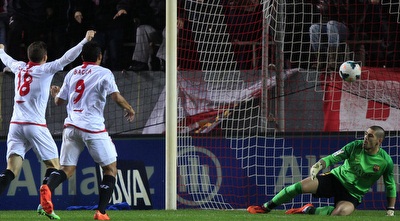 סביליה חוגגים (רויטרס)