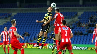 עידו אקסברד ואלירן חודדה במאבק אווירי (שי לוי)