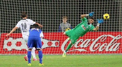 בלדוט בועט את הפנדל (משה חרמון)