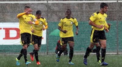 שחקני טוברוק חוגגים (עמית מצפה)