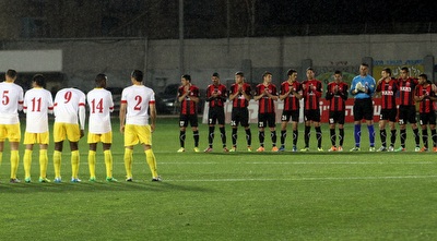 שתי הקבוצות מכבדות את זכרו של נילסן (עמית מצפה)