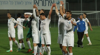 שחקני ק&qout;ש חוגגים (עמית מצפה)