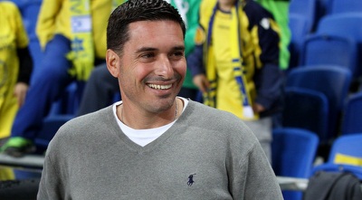 שלומי דורה. בין שמחה לאכזבה (שי לוי)