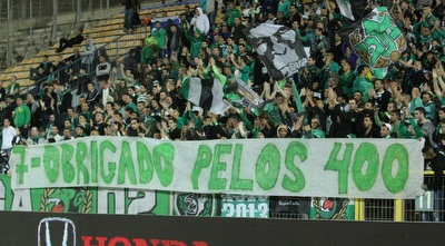 אוהדי מכבי חיפה מודים לגוסטבו בוקולי (עמית מצפה)