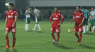 שחקני הפועל ת&qout;א מאוכזבים. זו הפועל של השנה (עמית מצפה)