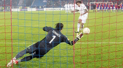 מלך הפנדלים. סומר בפעולה שהוא הכי אוהב 