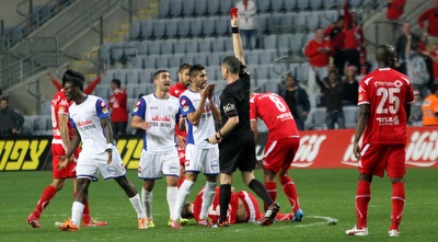 זיטו מורחק (חגי ניזרי)