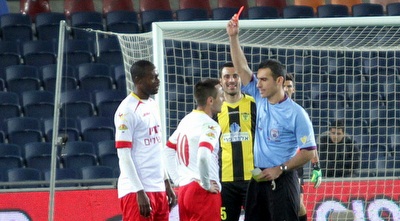 דוידוב מורחק (יניב גונן)