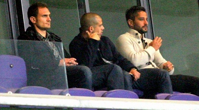 יצחקי, בן חיים וקרלוס (משה חרמון)