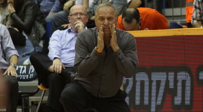 צביקה שרף (חגי ניזרי)