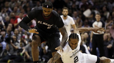 לברון מפלס דרך (רויטרס)