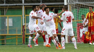 זגורי חוגג (חגי ניזרי) זגורי חוגג (חגי ניזרי)