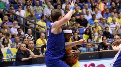 גרונפלד שומר על רייס. אכזבה גדולה (חגי ניזרי)