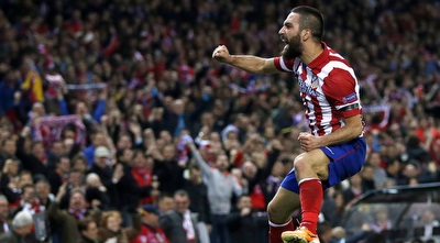 ארדה טוראן חוגג. בארסה מעוניינת (רויטרס)