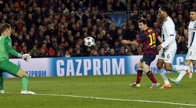 מסי מקפיץ לרשת (רויטרס)