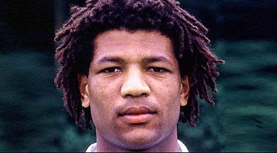 הגשים את חלומו של כל ילד טוניסאי. ניזאר בצעירותו 