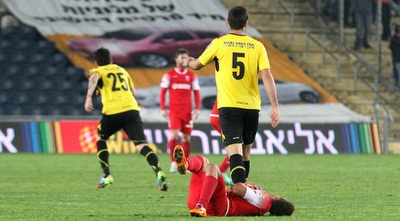 טונייס אחרי הפגיעה בגדיר (רדאד ג&acute;בארה)