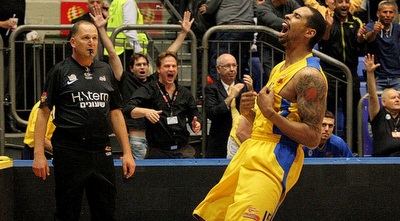 לנדסברג חוגג (משה חרמון) לנדסברג חוגג (משה חרמון)