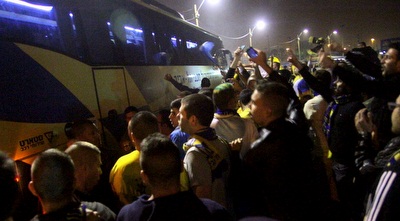 אוהדי מכבי חוגגים (יניב גונן)