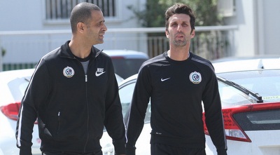 בנאדו וקייסי (עמית מצפה) בנאדו וקייסי (עמית מצפה)