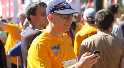 צחי פישביין (חגי ניזרי)