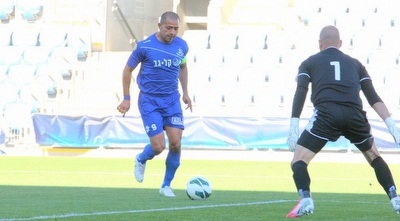 פרננדס כובש (משה חרמון)