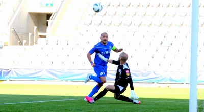 פרננדס כובש (משה חרמון)