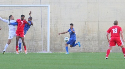 אוגודה כובש (משה חרמון)