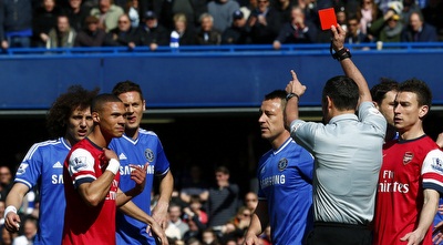 מארינר מראה אדום לגיבס (רויטרס)